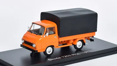 Produktbild von Škoda 1203 ROL 1975 (r. AZNP Vrchlabí) - plošinová s plachtou - oranžová SSM 1:43