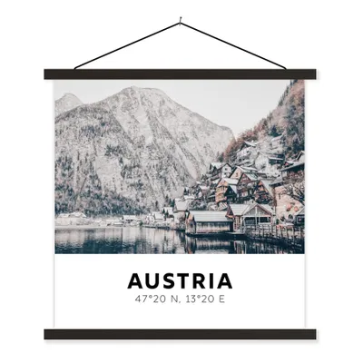 Produktbild von MuchoWow® Textilposter Österreich - See - Häuser 60x60 cm mit schwarzem Rahmen - Posteraufhänger