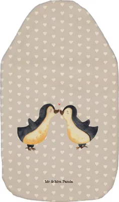 Produktbild von Mr. & Mrs. Panda Wärmekissen Pinguin Liebe - Grau Pastell - Geschenk, warmwasserflasche, Pinguine, Freund, Verlobte, Love, gummi wärmflasche, naturkautschuk, Plüsch