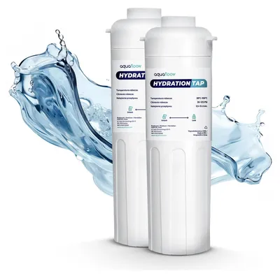 Two white water filter cartridges are displayed against a white background with water splashes on the left and right.