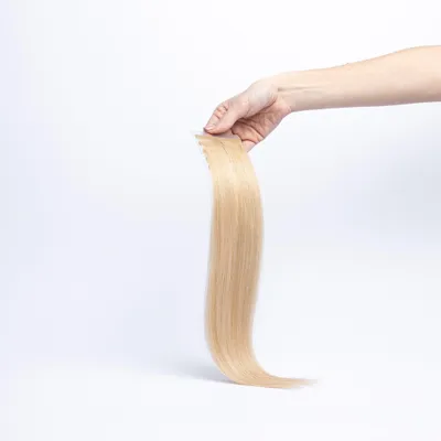Produktbild von chaarmant Tape In Extensions Invisible Echthaar 40 cm 25 g – Haarverlängerung #24 Goldblond