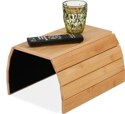 Immagine prodotto di Il versatile cuscinetto in bambù per divani e poltrone Relaxdays è un compagno antiscivolo elegante e resistente nei colori marrone e nero, perfetto per ogni casa!
