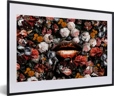 Produktbild von MuchoWow® Gerahmtes Poster Lippen - Blumen - Farbe - Orange - Kunst - Abstrakt - Alte Meister 60x40 cm - Poster mit Schwarzem Bilderrahmen Wandposter Rahmen Foto Bilder - Schlafzimmer - Plakat in Rahmen - Drucken