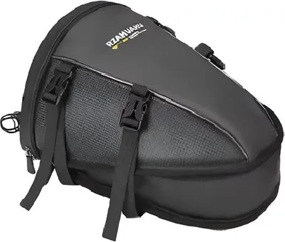 Productafbeelding van CarryQuest® - Rugzak voor motorfietsen - waterbestendig - 7-13 liter - zwart