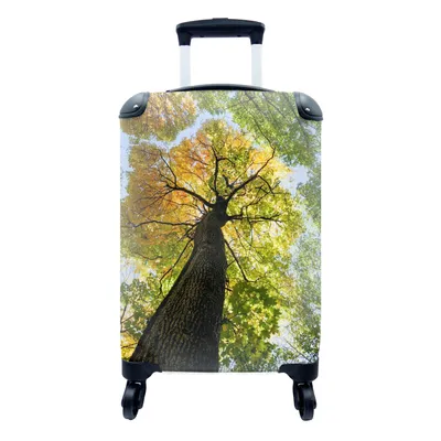 Produktbild von MuchoWow® Koffer Handgepäck Trolley Rollkoffer Kleine Reisekoffer mit 4 Rollen - Baum - Natur - Wald - Cabin Size < 55x40x23 cm & 55x40x20 cm - Fotokoffer - Kabinenkoffer - Boardgepäck - Reise-Box - Reisekoffer - Reisegepäck - Koffer mit Bild - Trolley für Kinder