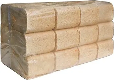 Produktbild von JSM-Brennholz - Kiefer Holzbriketts - 2 Pakete, 12 Briketts im Paket - 20 kg