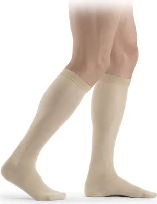 Produktbild von Knies. Baumwolle A-D Trikot o. FS KKL1 medium PL. normal nature Kompressionskniestrümpfe