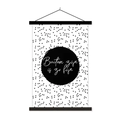 Produktbild von MuchoWow® Textilposter Draußen sein ist so schön - Text - Garten - Zitate 60x90 cm mit schwarzem Rahmen - Poster Wohnzimmer