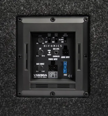 Image de Hifonics VULCAN VX690A : Subwoofer actif de type bass-reflex, dimensions 15 x 23 cm (6x9")