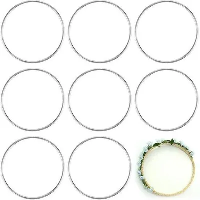 Zdjęcie produktu dla Zestaw 8 metalowych kółek hobbystycznych, srebrne, 8 cm, dekoracje ścienne DIY, kółka dekoracyjne do rękodzieła.