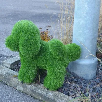 Produktbild von AniPlants, Grasfigur, "Hund" pinkelnd, Gartendeko, 35cm