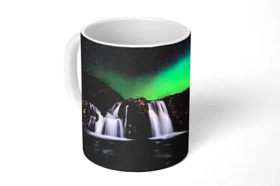 Produktbild von KitchenYeah® Tasse Kaffeetasse Kaffeebecher 350 ml Nordlicht - Wasserfall - Island - Natur Teetasse - Fototasse - Becher - Keramikbecher - Teebecher - Kaffeetasse - Bürotasse