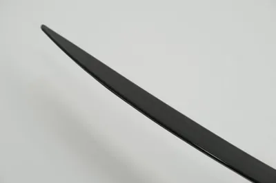 Produktbild von Heckspoiler für Tesla Model Y 2020+ Kofferraumspoiler glänzend schwarz.