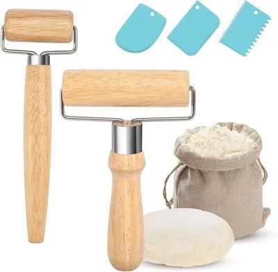 Image de Lot de 2 rouleaux à pâtisserie en bois avec racloir