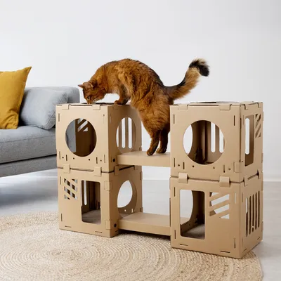 Produktbild von Navaris Katzentunnel aus Karton mit Kratzboards - 4tlg. Katzenhaus aus Pappe zum Zusammenstecken - Papphaus für Katzen - Katzenhöhle Haus Kartonhaus