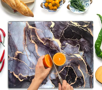 Image de Planche à découper en verre, 50 × 40 cm – Planche à découper hygiénique en verre trempé – Résistante à la chaleur, aux rayures et antidérapante – Plateau en verre pour la cuisine – Gris et or