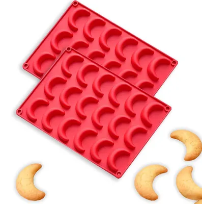 Productafbeelding van Silicone bakvorm voor vanillekipferl, 2 stuks, 18 holtes per vorm, rood