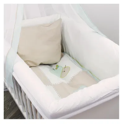 Produktbild von Alvi Baby Bettset – Bettwäsche 80x80 & 35x40 + Nestchen + Himmel | Baumwolle | Modell „Buchstaben”