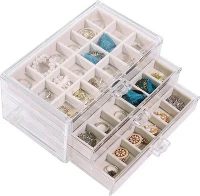 Immagine prodotto di Piccolo portagioie beige con 3 cassetti