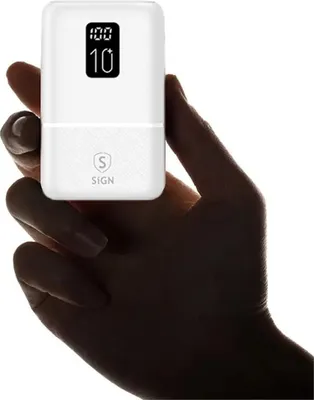 Produktbild von Mini Q.C Powerbank mit Display 10.000 mAh - Weiß