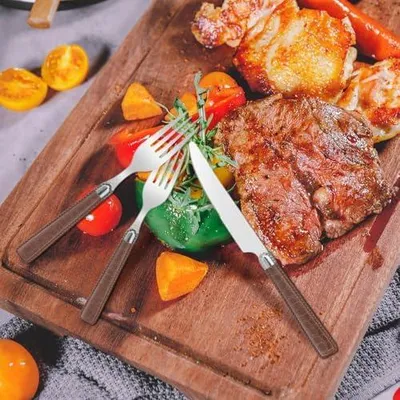 Produktbild von Edelstahl-Besteckset 5-teilig für Zuhause und Gastronomie
