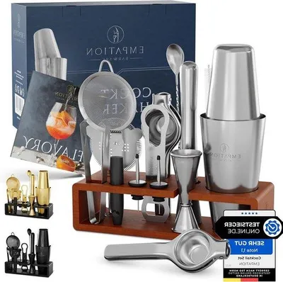 Produktbild von Famanu Cocktailset 825 ml Edelstahl - für professionelle Cocktails mit Rezeptbuch