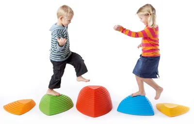 Immagine prodotto di Hilltops: set di gioco per bambini progettato per sviluppare l'equilibrio e la coordinazione