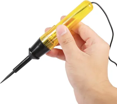 Imagen del producto de Probador de voltaje para automóviles, camiones y motocicletas, compatible con voltajes de 6V, 12V y 24V DC. Incluye un lápiz probador. Ideal para uso automotriz