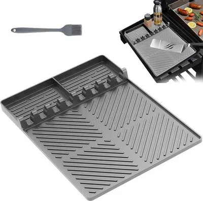 Produktbild von Famanu Silikon BBQ Seitentischmatte - hitzebeständig und rutschfest - Schutzmatte für Gasgrill und Grillzubehör - grau