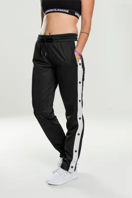 Produktbild von Urban Classics TB1995 | Ladies Button Up Track Pants Trainingshose Damen - Farbe: blk/wht/blk - Größe: 5XL