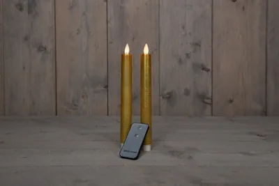 Immagine prodotto di 2 Pezzi Oro Rustico Cera Cena Candela 23Cm Calore. Fiamma con telecomando 2Xaa
