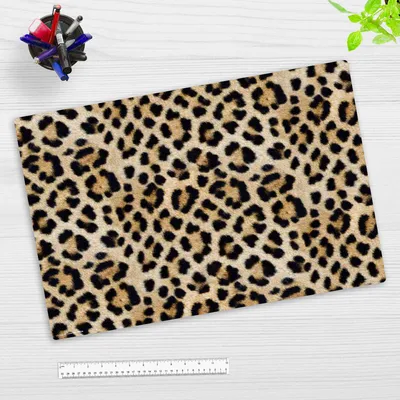 Produktbild von Schreibtischunterlage – Leopardenfell – 60 x 40 cm – aus Premium Vinyl -  Germany