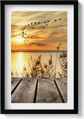 Produktbild von Pier bei Sonnenuntergang– Wandbild mit Rahmen – Gerahmtes Bild  – Wanddekoration – 40x60 cm –  Schwarz