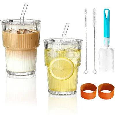 Produktbild von Set aus 2 gerippten Glaskrügen mit Deckel, 400 ml
