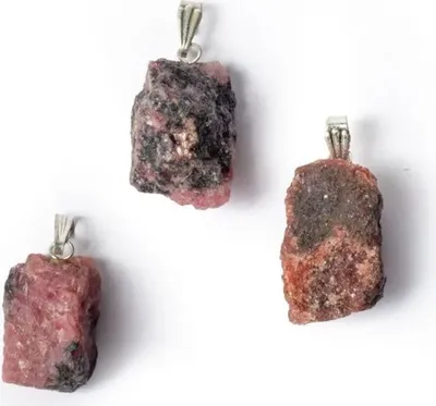 Produktbild von Roher Rhodonit-Edelstein-Anhänger – Packung mit 3 Stück – ±3 cm