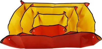 Produktbild von Dreieckige dichte Pflanzmatte, verpflanzbar, 100 x 100 cm / 75 x 75 cm / 50 x 50 cm, Pflanzmatte, Gartengitter, falbar, wasserdicht, Gartengitter, geeignet für Balkon und Garten, gelb