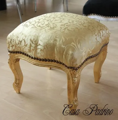 Produktbild von Casa Padrino Barock Fußhocker Gold Muster / Gold - Antik Stil Möbel - Hocker