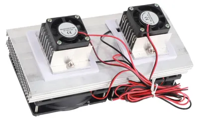 Zdjęcie produktu dla System chłodzenia Peltiera 12 V, 100 W – niewielki system chłodzenia półprzewodnikowego z stopu aluminium, zapewniający szybkie chłodzenie, przeznaczony do lodówek dla zwierząt