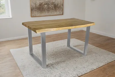 Produktbild von Esstisch Baumkante Akazie massiv eichenfarben 160 x 85 U-Gestell silber CALI
