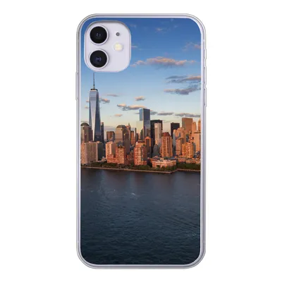Produktbild von MuchoWow® Handyhülle Schutzhülle Hülle für iPhone 11 New York - Skyline - Boot Silikon Softcase Handy Hülle - Handytasche