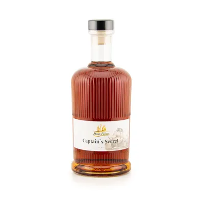Produktbild von Main-Feines | Captain’s Secret Rum – 40% Vol 700ml
