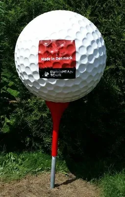 Produktbild von Designer Figuren Moderne Dekorationen Garten Deko Figuren Golf Ball Skulptur