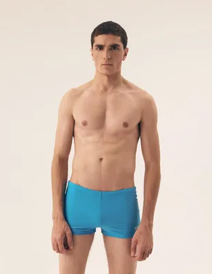 Imagen del producto de Pantalones de baño Henderson, corte ajustado para mayor flexibilidad, color azul, talla L
