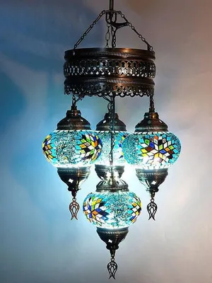 Produktbild von 4-globige türkische Hängelampe aus Mosaikglas in Multicolor – Orientalische Deckenleuchte mit 4 Mosaikglaskugeln