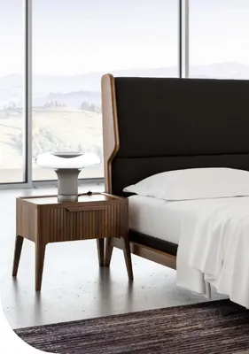 Image de Table de chevet de chambre avec espace de rangement de style contemporain Meubles en bois de luxe