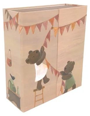 Produktbild von Puppenschrank mit kleinem Bären und 6 Outfits