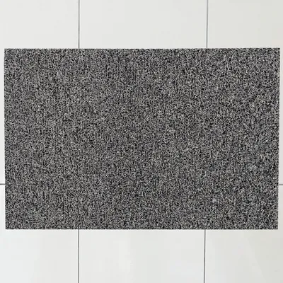 Produktbild von Fußmatte 80x50 cm, schwarz und weiß, rutschfest und Drainage, Vinyl, für Außenbereich