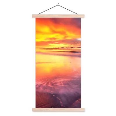 Produktbild von MuchoWow® Textilposter Sonne - Wasser - Strand 60x120 cm mit holzfarbenen Rahmen - Holz