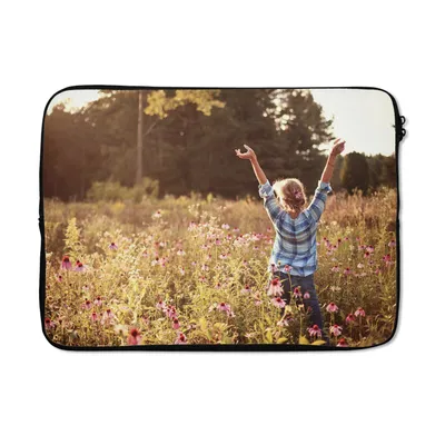 Produktbild von MuchoWow® Laptop Hülle 14 ZollFrau - Blumen - Frühling Laptoptasche - Laptoptasche - Stoßsicher - Schutzhaube