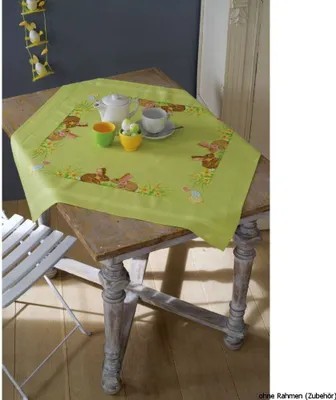 Zdjęcie produktu dla Obrus Vervaco "Rabbit/Easter", wstępnie narysowany wzór haftu